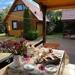 Letniskowe Edi * Владыславово