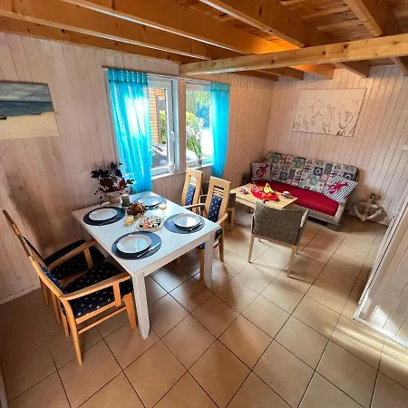 Letniskowe Edi Chata *