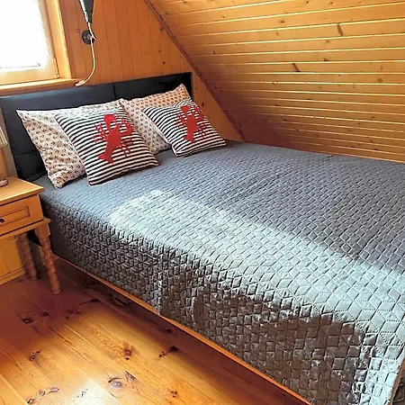 Letniskowe Edi Lodge