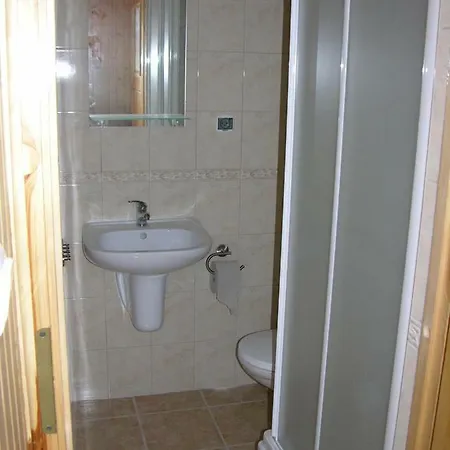 Chata Letniskowe Edi *