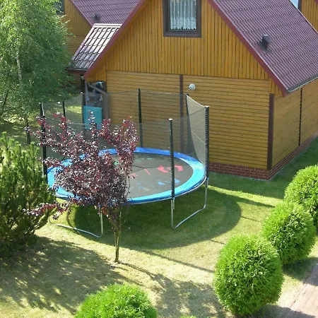 Letniskowe Edi Lodge